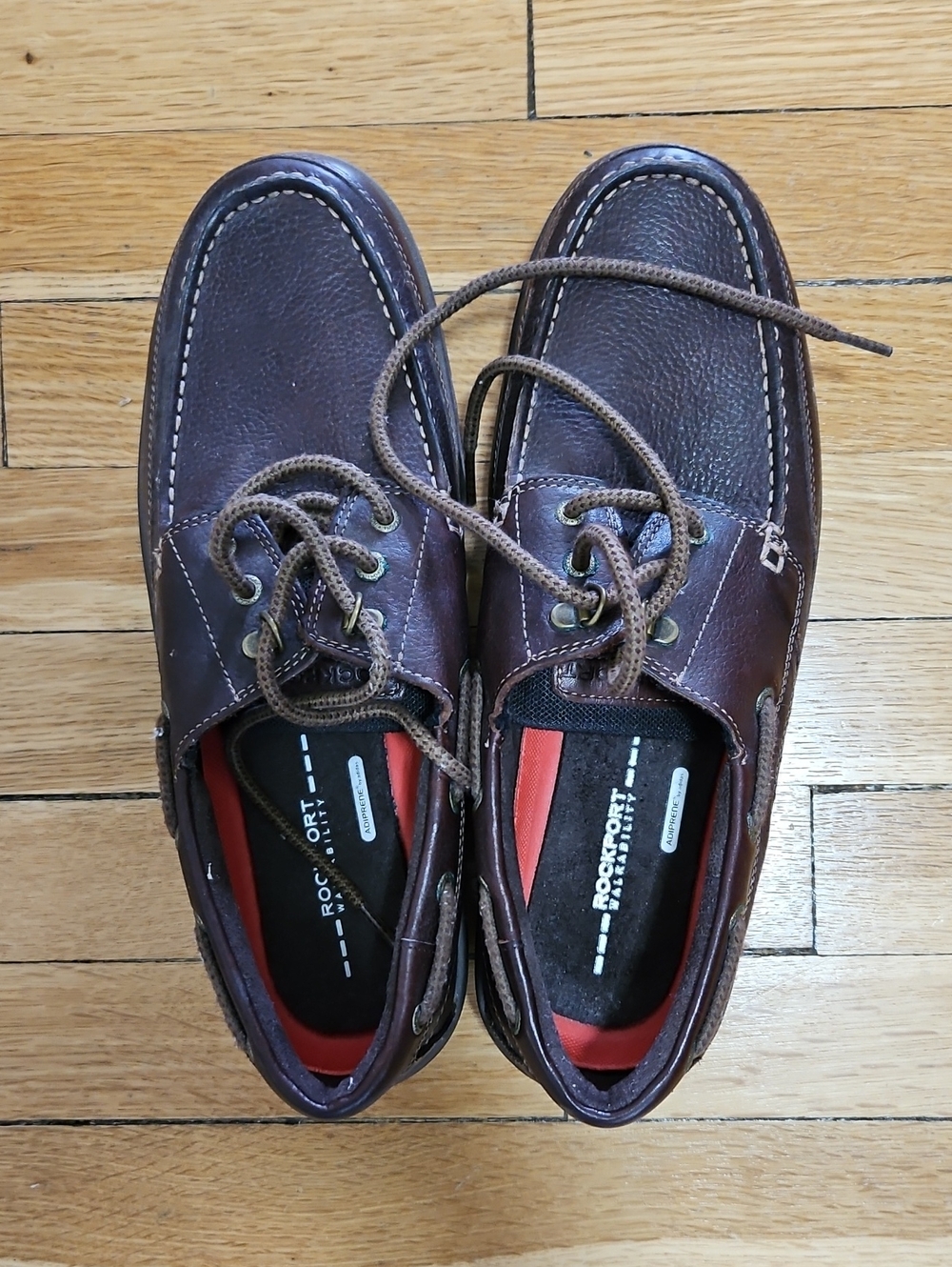 Rockport Brown Leather Men’s Boat Shoes with Red Insoles
